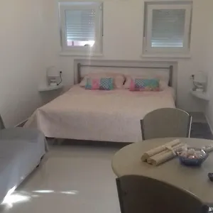 https://tili.in-istria.net